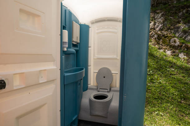 Portable Toilet Options We Offer in Fairview Heights, IL